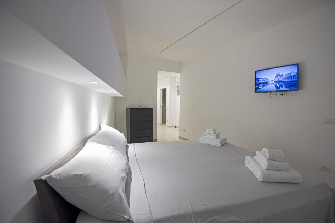 ミラノLoft La Sedia Rossa - Centro Storicoアパートメント エクステリア 写真